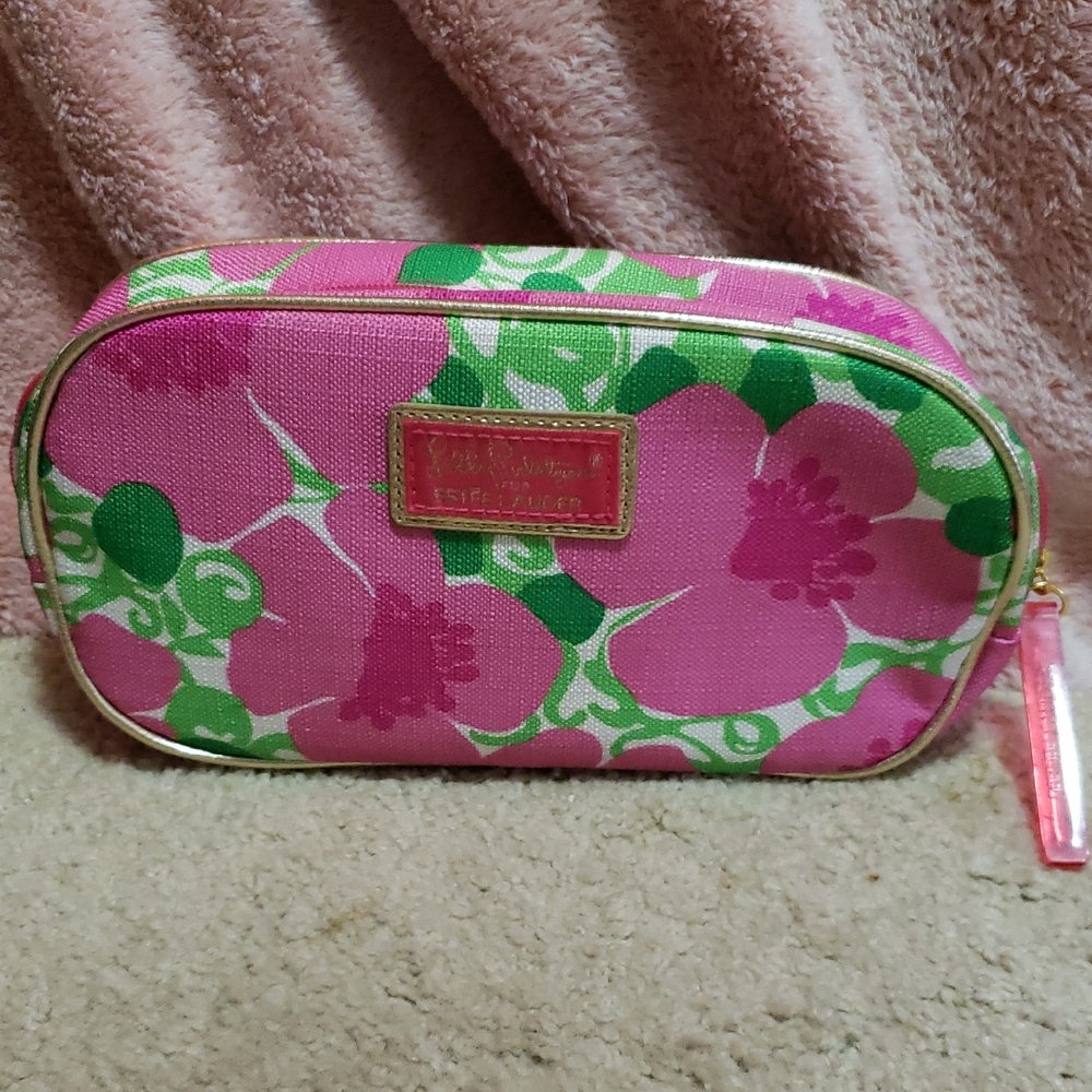 NWOT Estee Lauder/ Lily Pulitzer Pink and Green Floral Cosmetic Bag